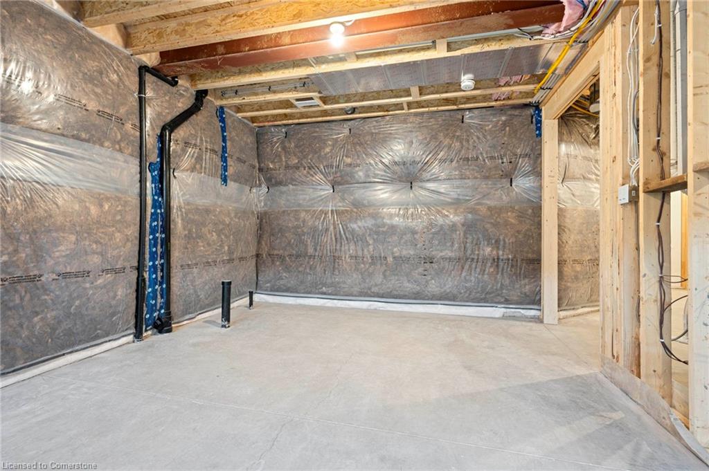 119 Amber Street Property Photo 30
