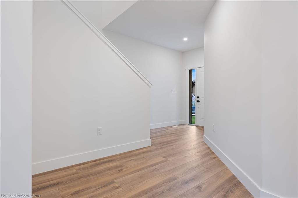 115 Amber Street Property Photo 4