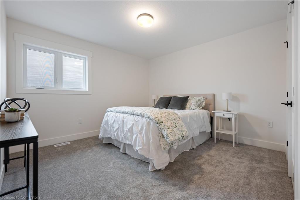 115 Amber Street Property Photo 20