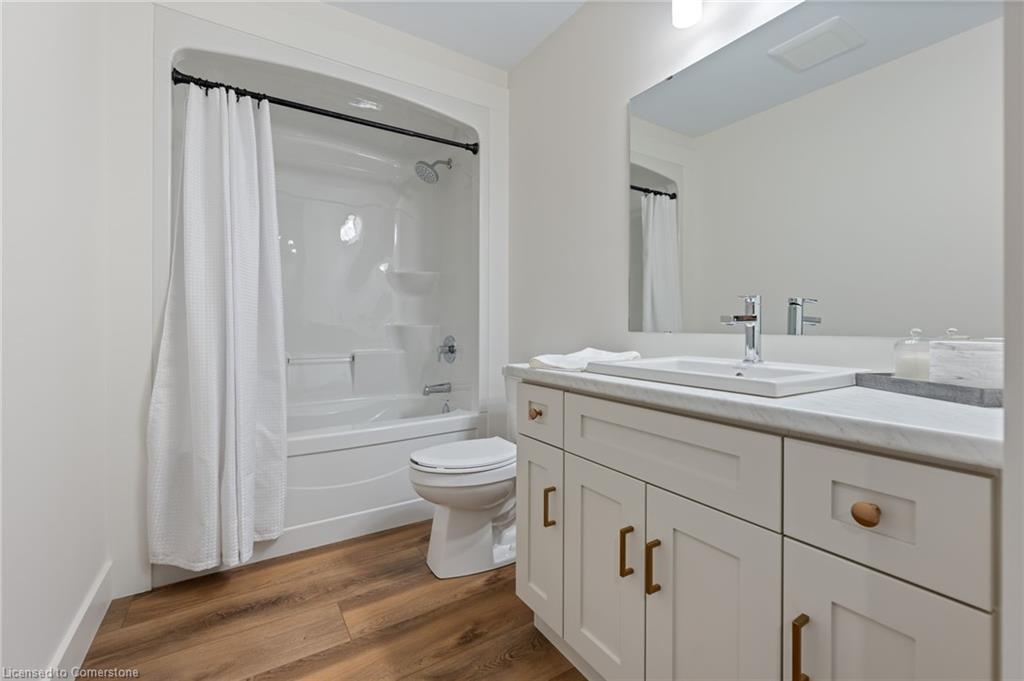 115 Amber Street Property Photo 21