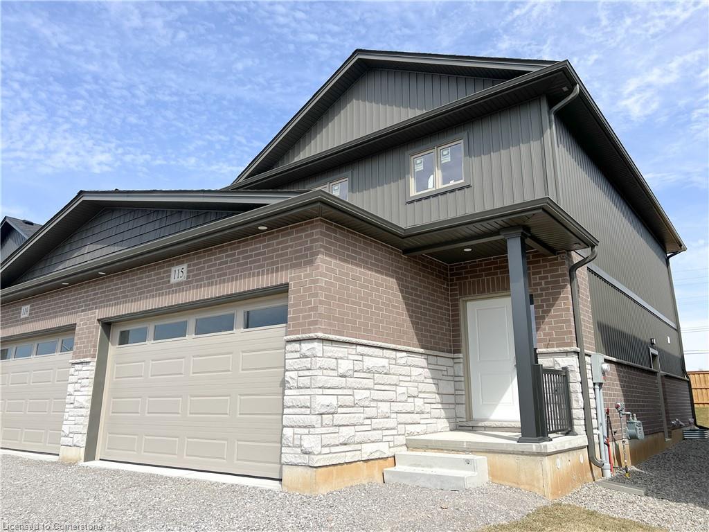 115 Amber Street Property Photo 32