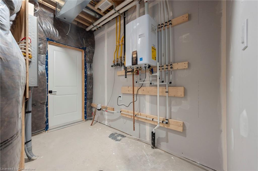 111 Amber Street Property Photo 23