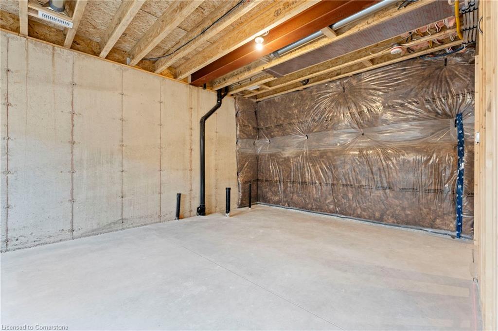 111 Amber Street Property Photo 26