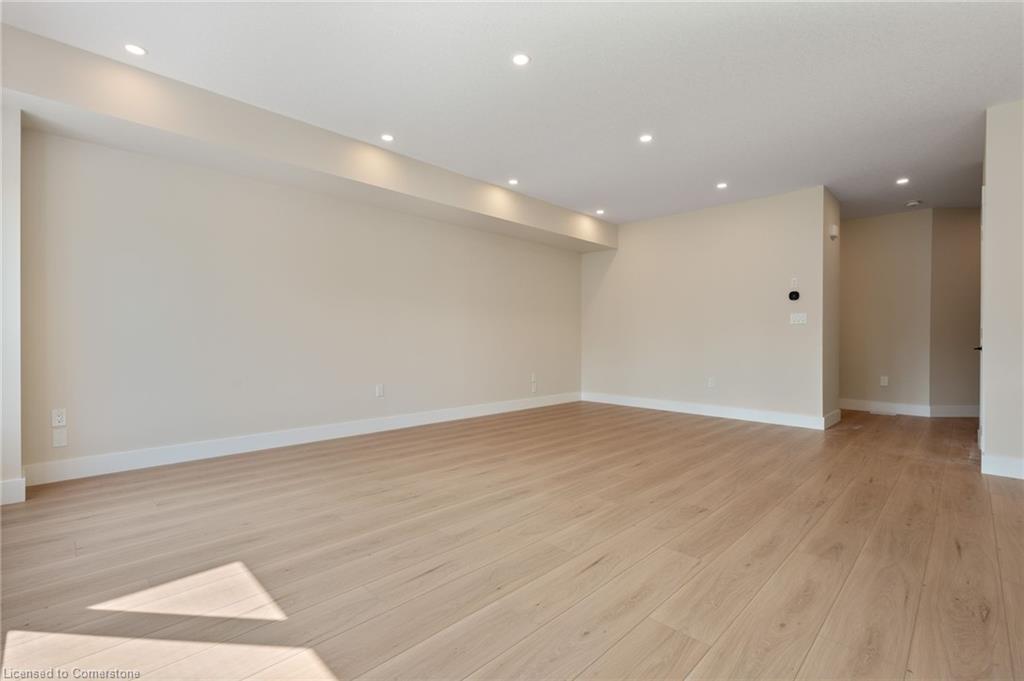 103 Amber Street Property Photo 6
