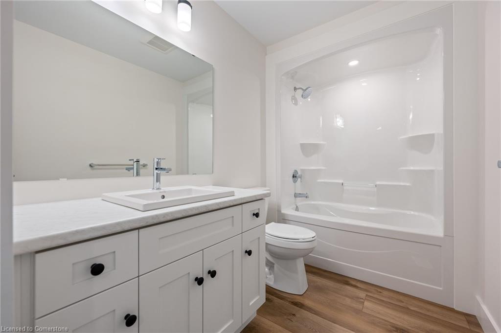 103 Amber Street Property Photo 15
