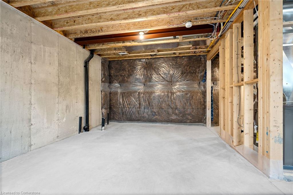 103 Amber Street Property Photo 27