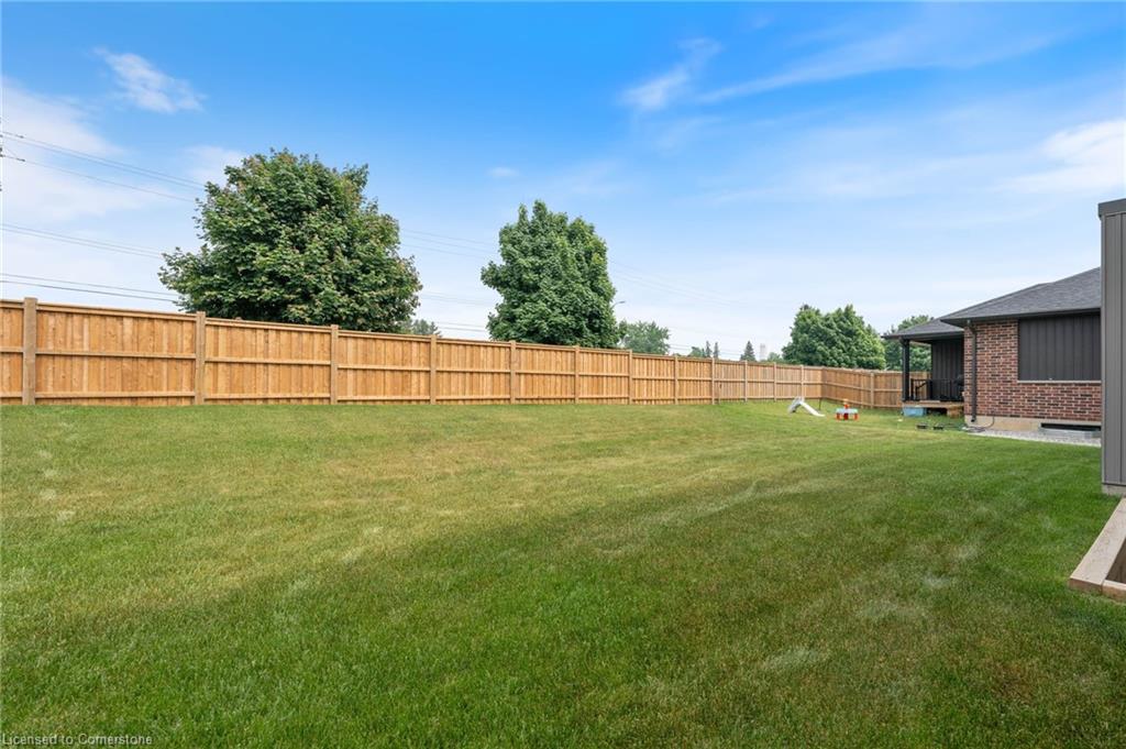 103 Amber Street Property Photo 28