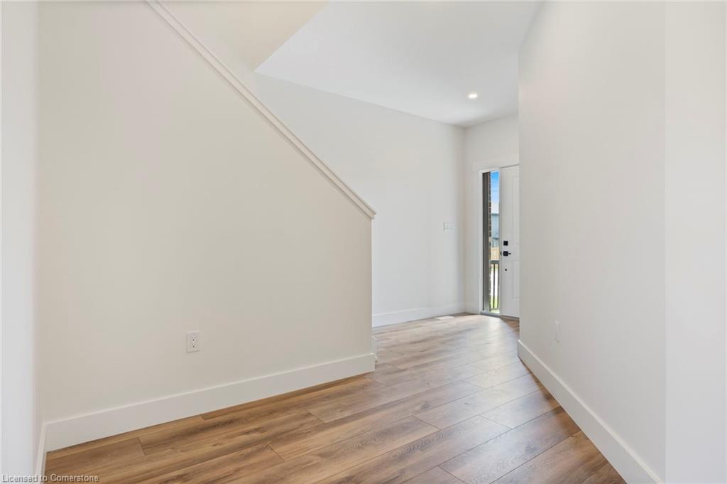 99 Amber Street Property Photo 5