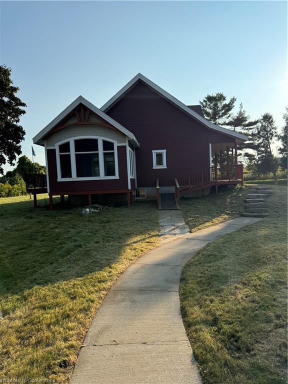 560 Athlone Avenue Property Photo 7