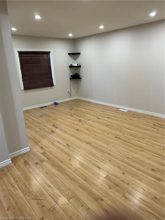 560 Athlone Avenue Property Photo 16