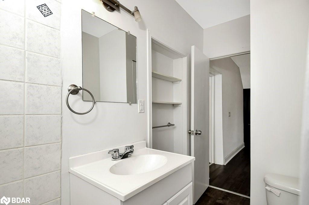 2 East John Street Street Property Photo 13
