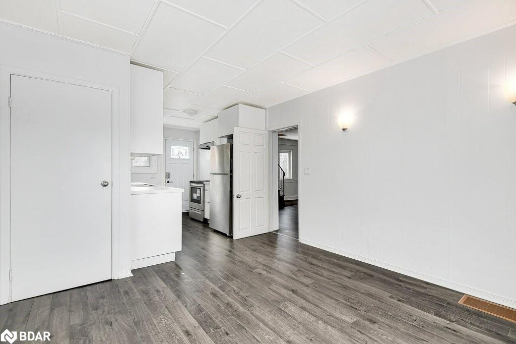 2 East John Street Street Property Photo 15