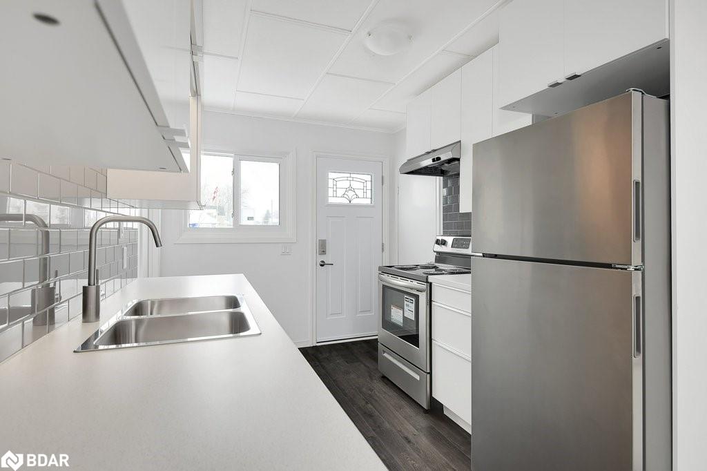 2 East John Street Street Property Photo 18