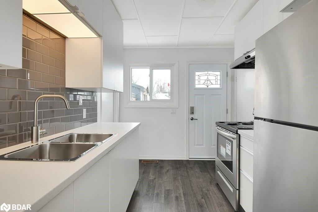 2 East John Street Street Property Photo 19