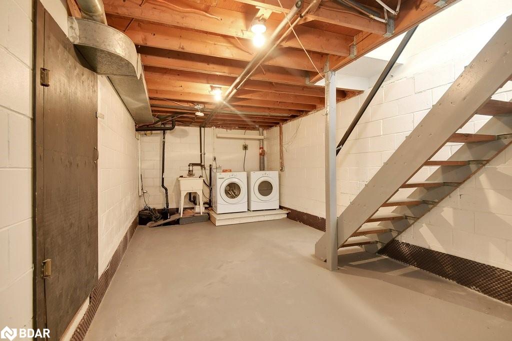 2 East John Street Street Property Photo 26