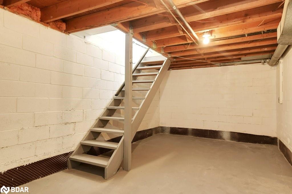 2 East John Street Street Property Photo 27