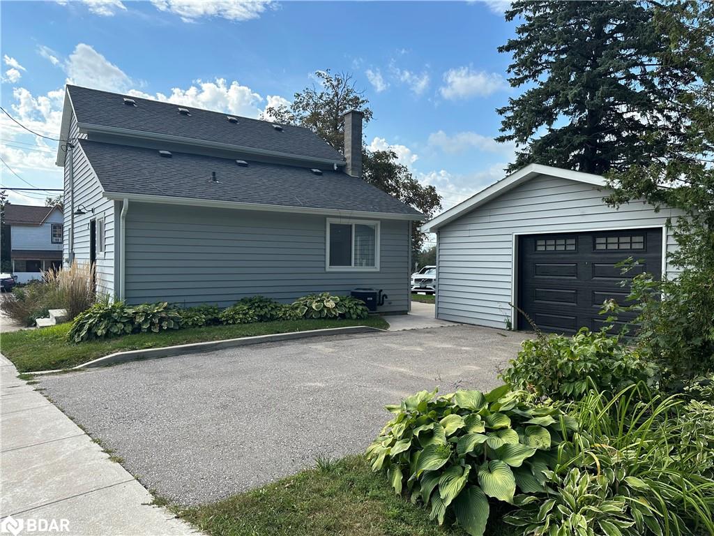 2 East John Street Street Property Photo 31