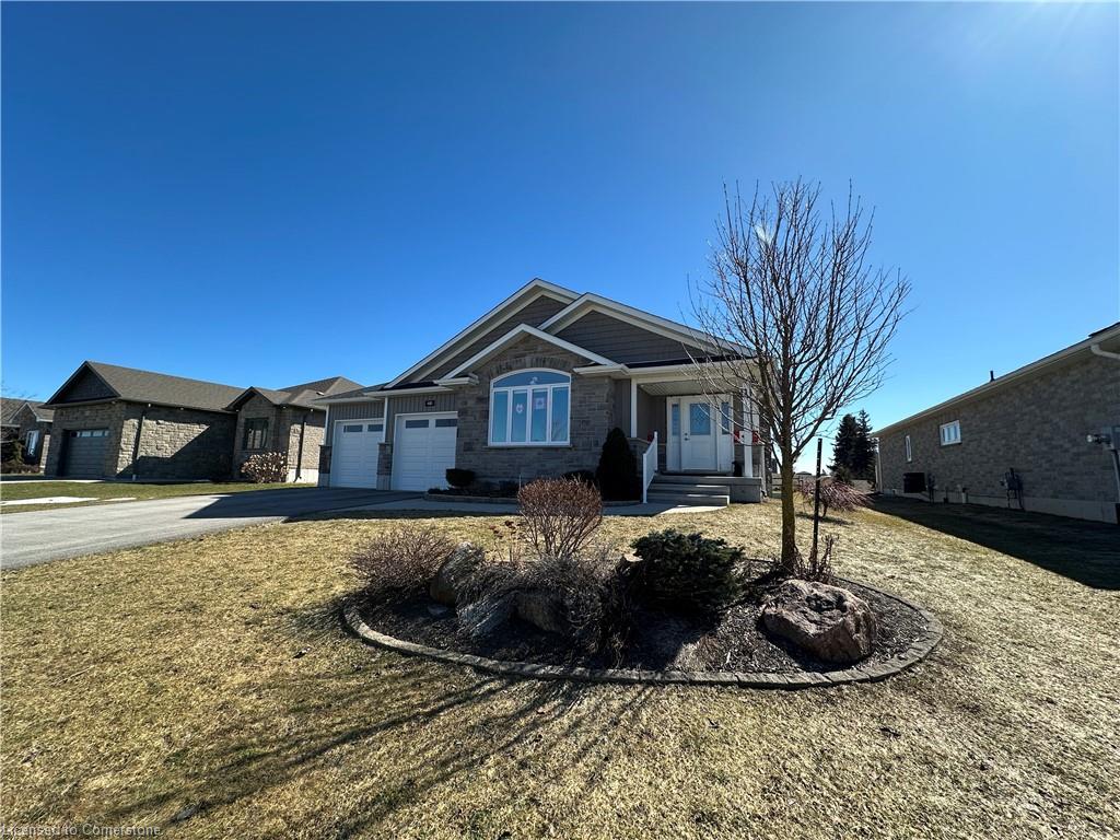 480 Grand Trunk Street Property Photo