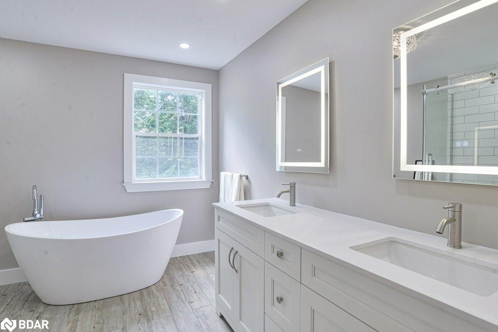 1390 Warminster Sideroad Property Photo 24
