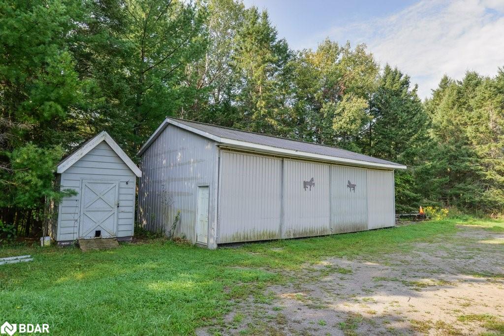 1390 Warminster Sideroad Property Photo 36