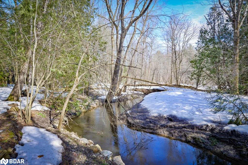 1390 Warminster Sideroad Property Photo 45