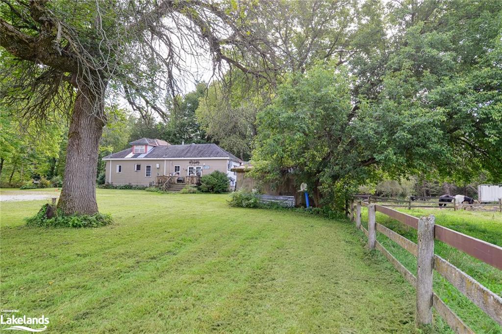 1227 Baseline Road Property Photo 6
