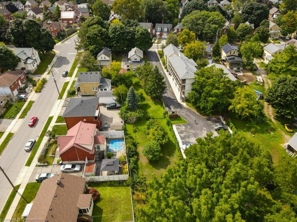 188 Waterloo Street Property Photo 4