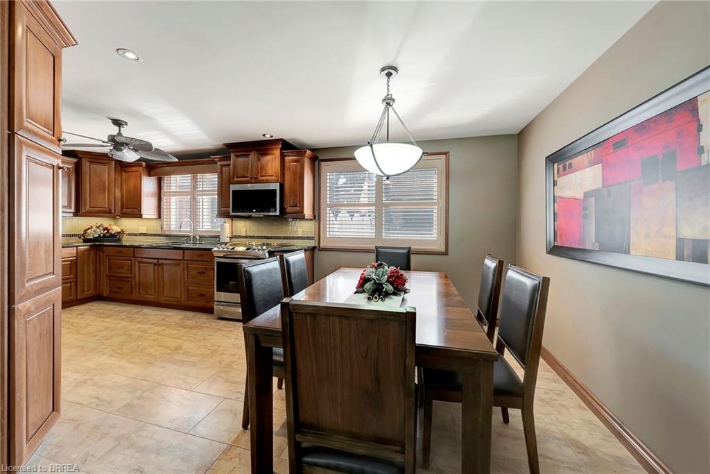 82 Westwood Crescent Property Photo 6