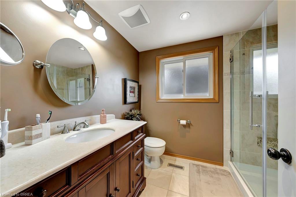 82 Westwood Crescent Property Photo 15