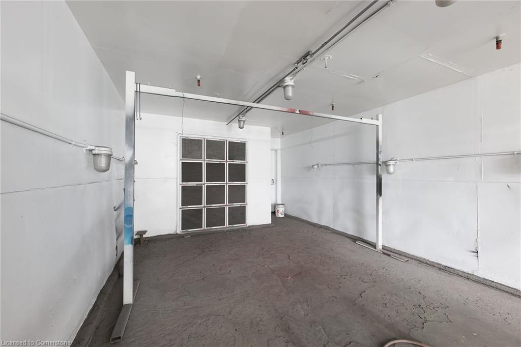 347 Hatt Street W Property Photo 21
