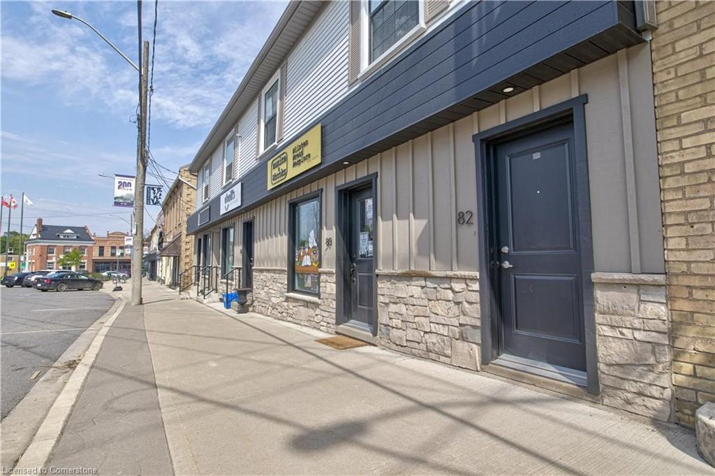 82 Stanley Street Property Photo 1
