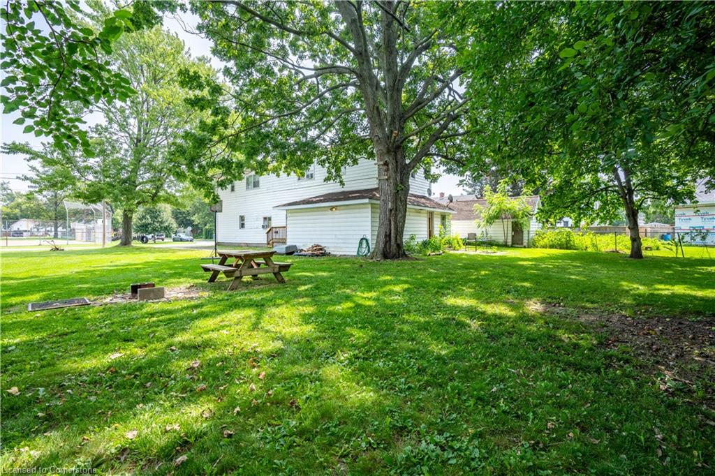 567 Duncan Street Property Photo 7