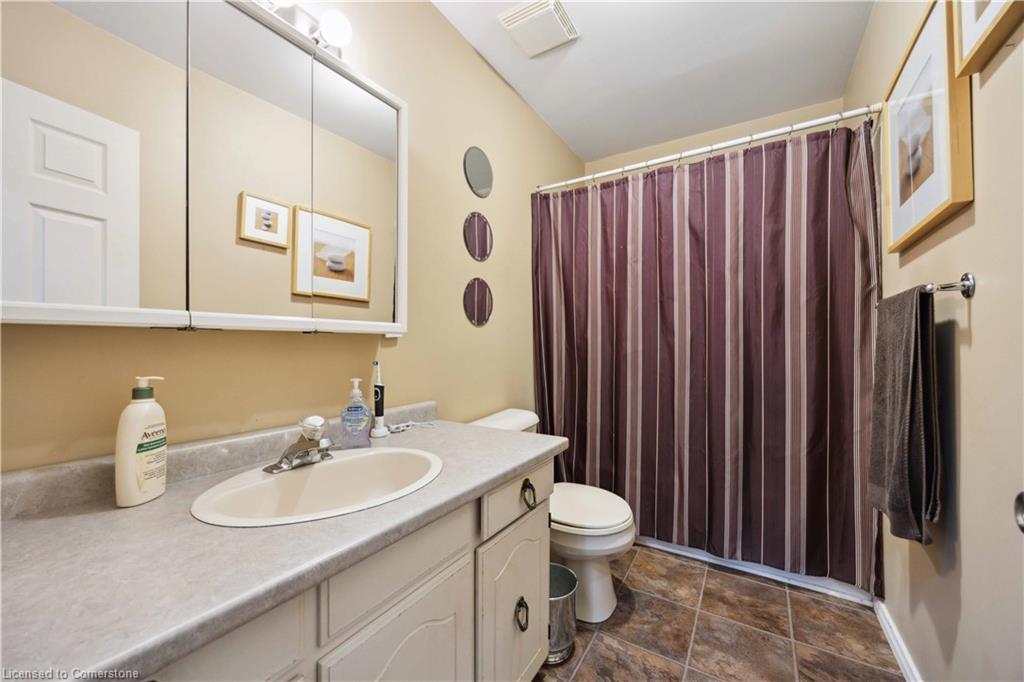 567 Duncan Street Property Photo 17
