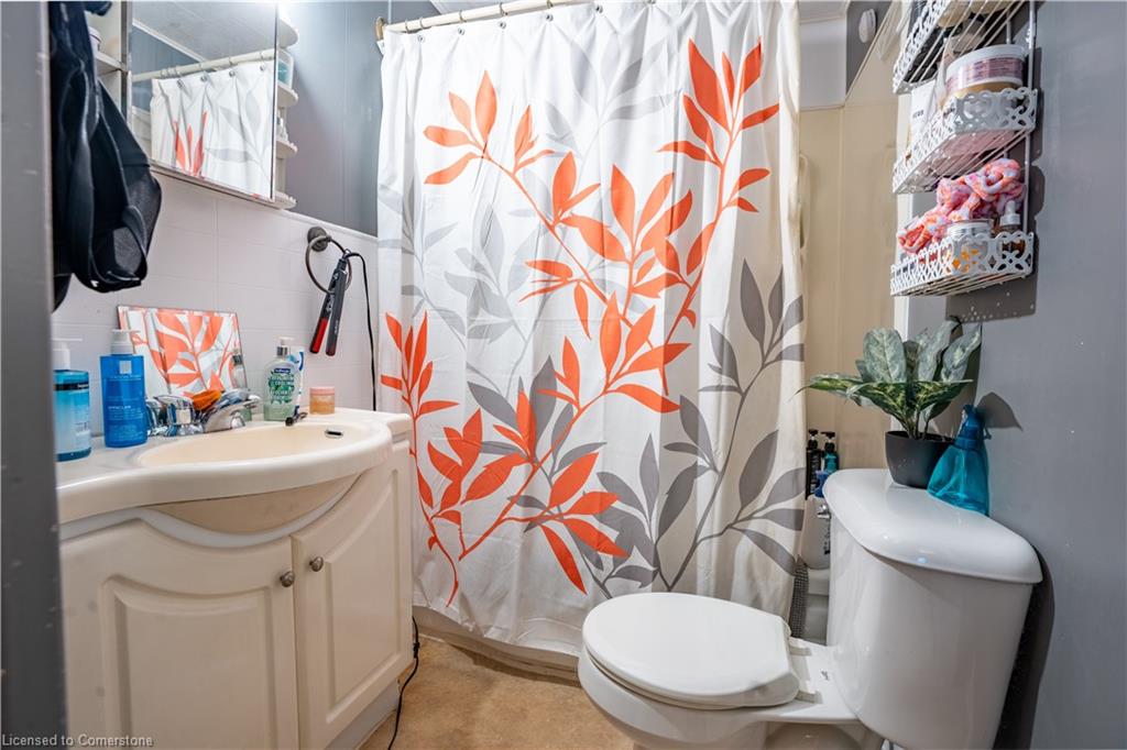 567 Duncan Street Property Photo 31