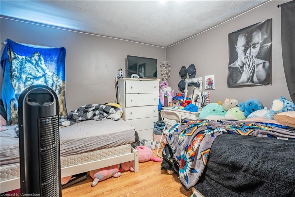 567 Duncan Street Property Photo 33