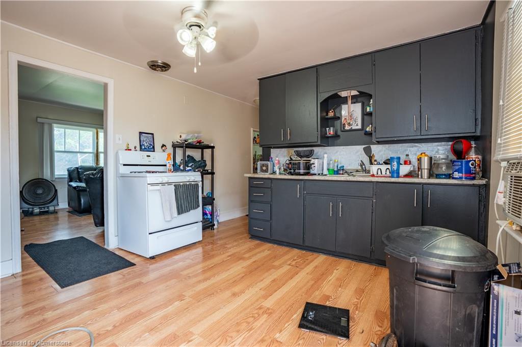 567 Duncan Street Property Photo 39