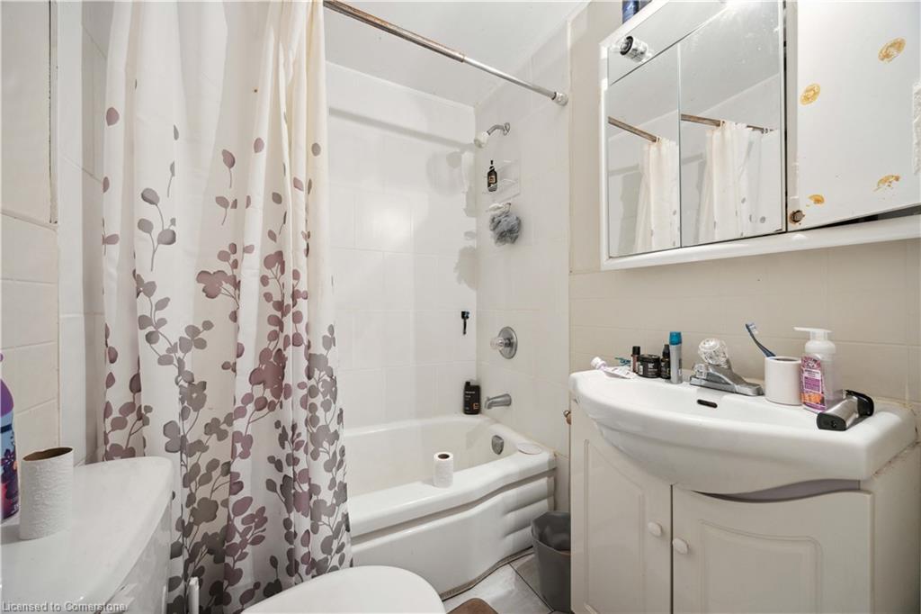 567 Duncan Street Property Photo 41