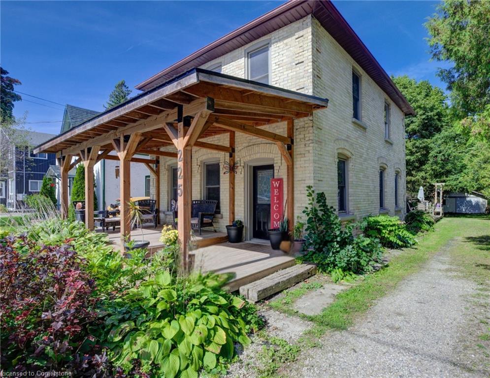 225 Inkerman Street Property Photo 2