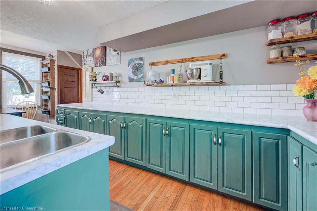 225 Inkerman Street Property Photo 14
