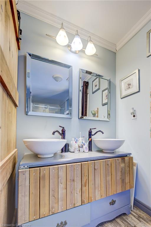 225 Inkerman Street Property Photo 30