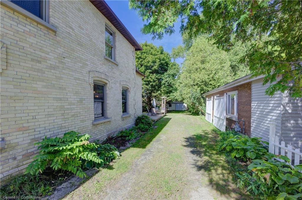 225 Inkerman Street Property Photo 35
