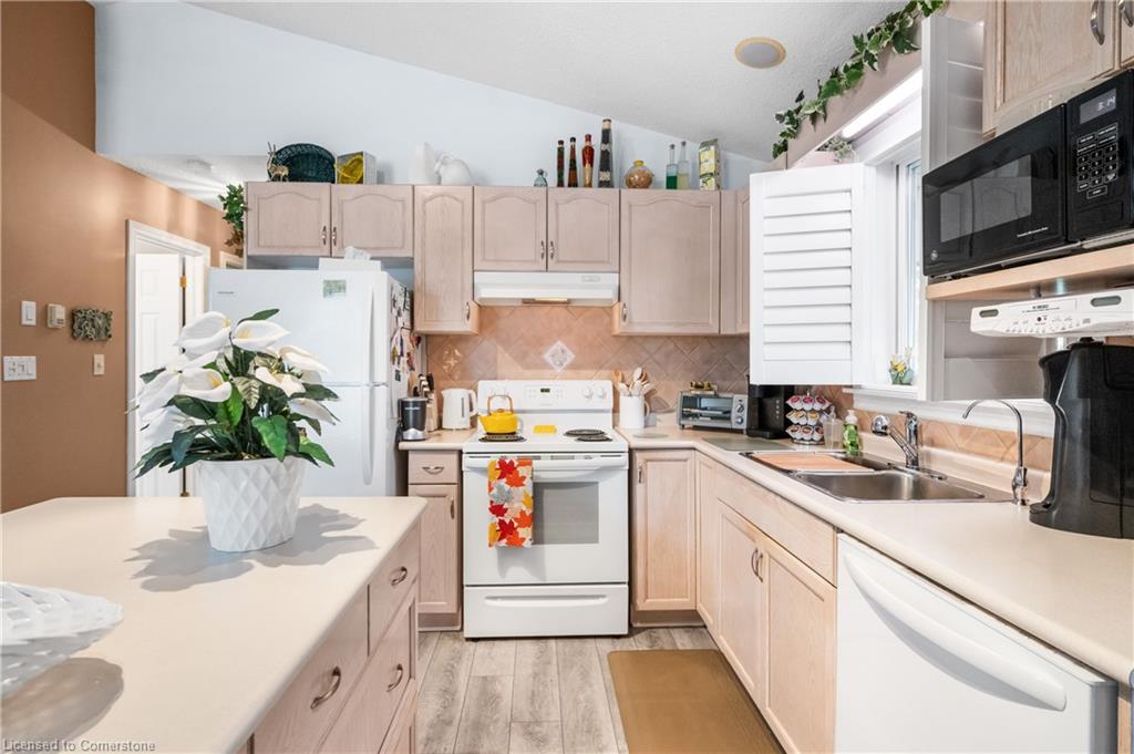 115 Park Street Property Photo 12