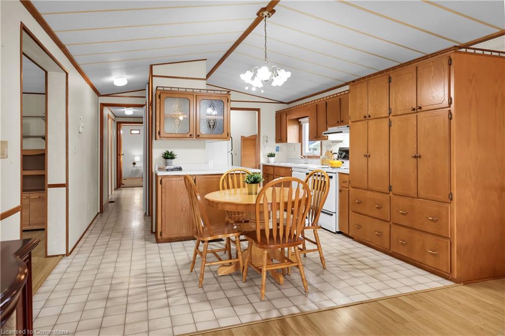 184-3033 Townline Road Property Photo 12
