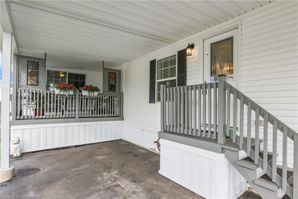 136-3033 Townline Road Property Photo 3