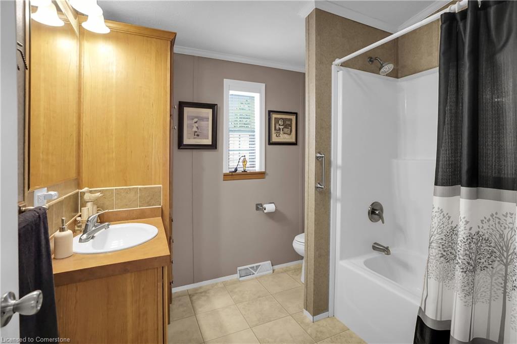 136-3033 Townline Road Property Photo 15