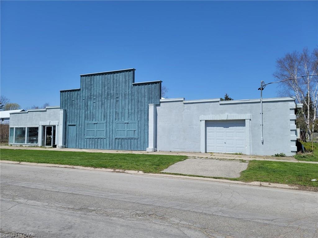 105 Queen Street E Property Photo 1