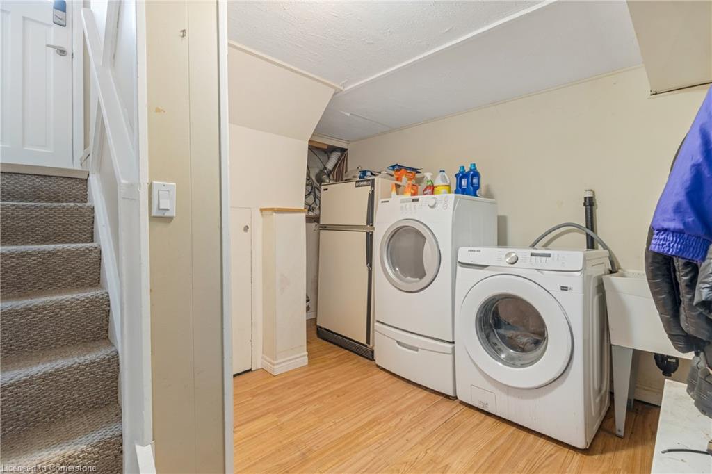 253 West 33rd Street Property Photo 11