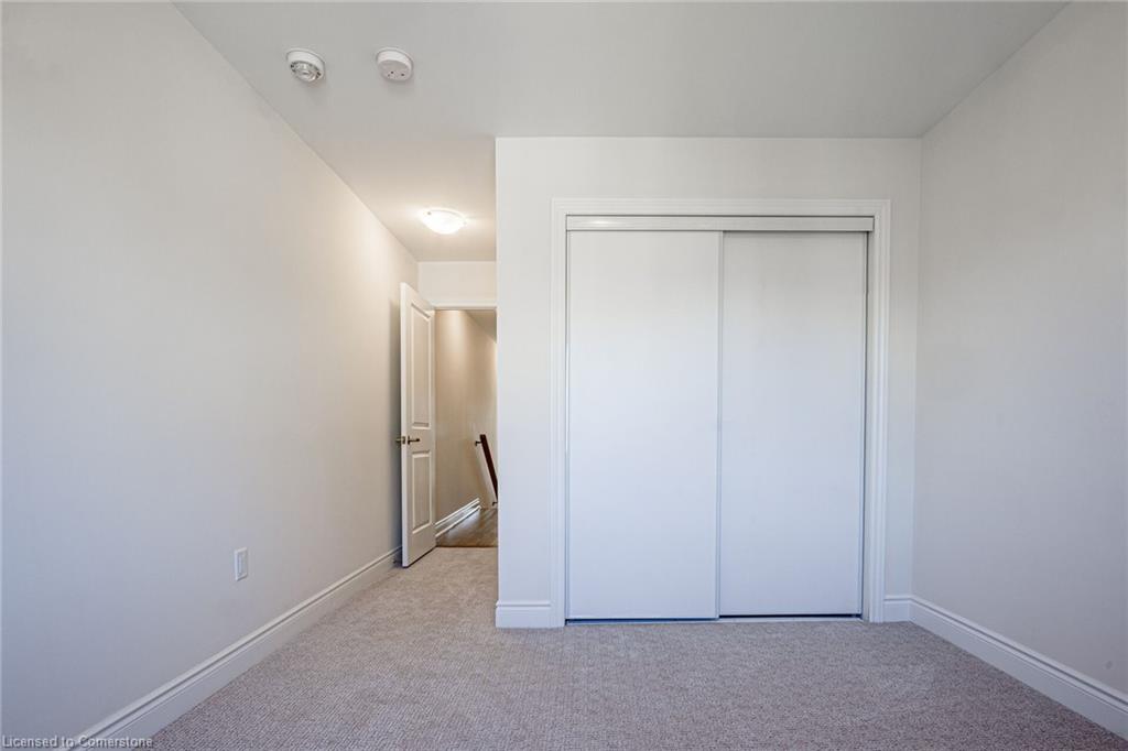 3273 Sixth Line Property Photo 28