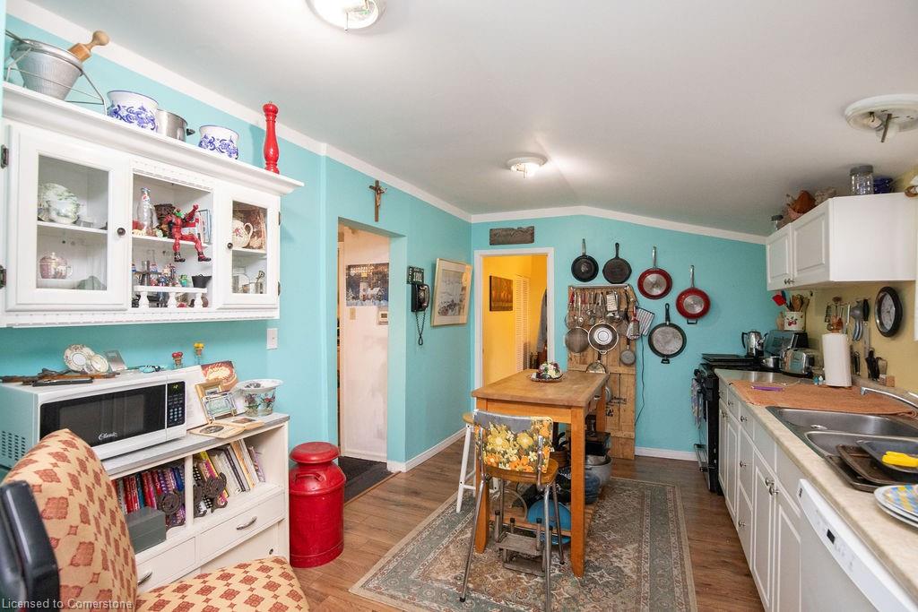 24 Duke Street Property Photo 3