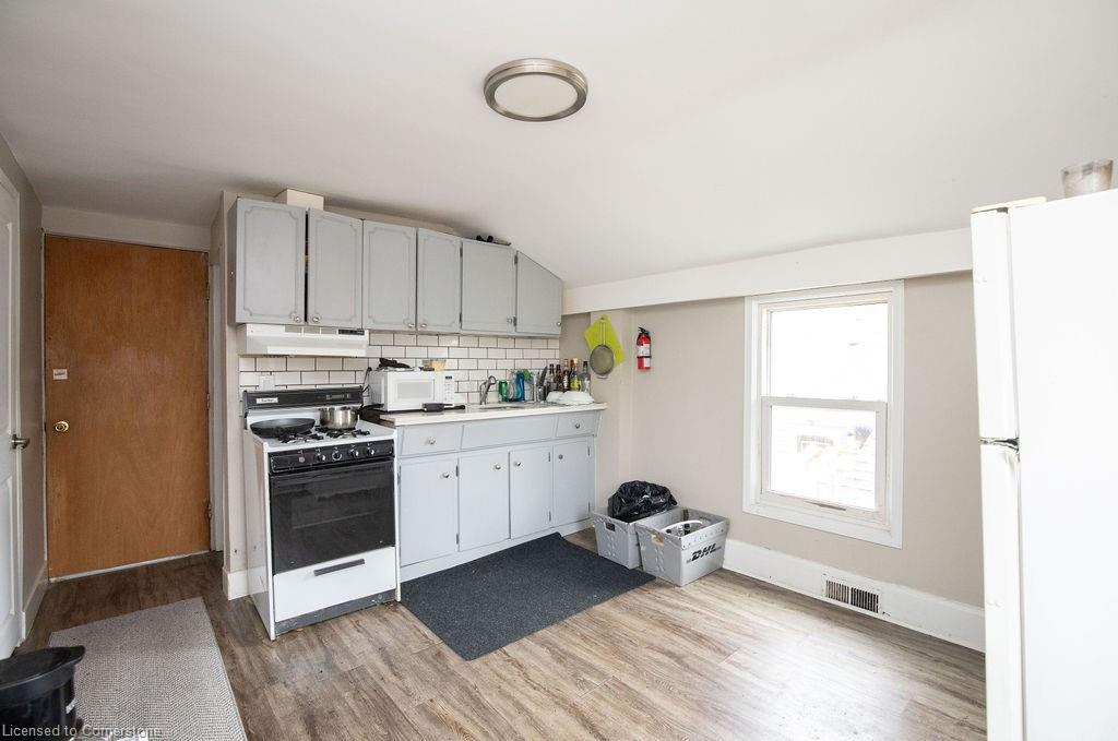 24 Duke Street Property Photo 20